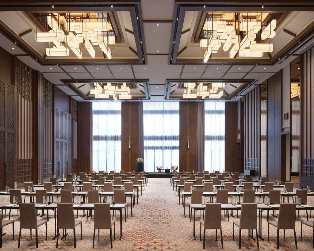 Отель Grand Hyatt Shenzhou Peninsula Ваньнин Интерьер фото